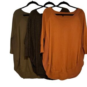 Express Circle sweaters. Set of 3. size M